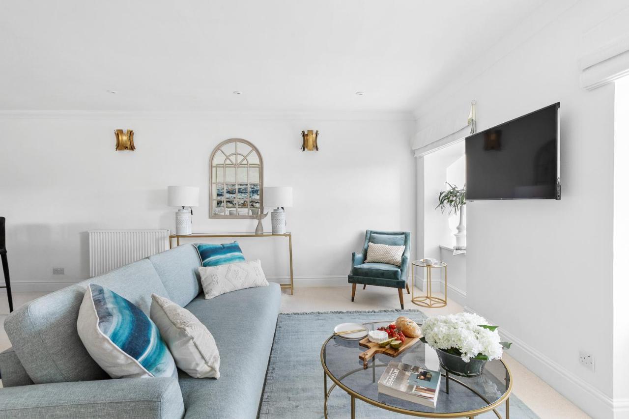 The Seaview Suites At The Corbyn Apartments Torquay Exteriör bild