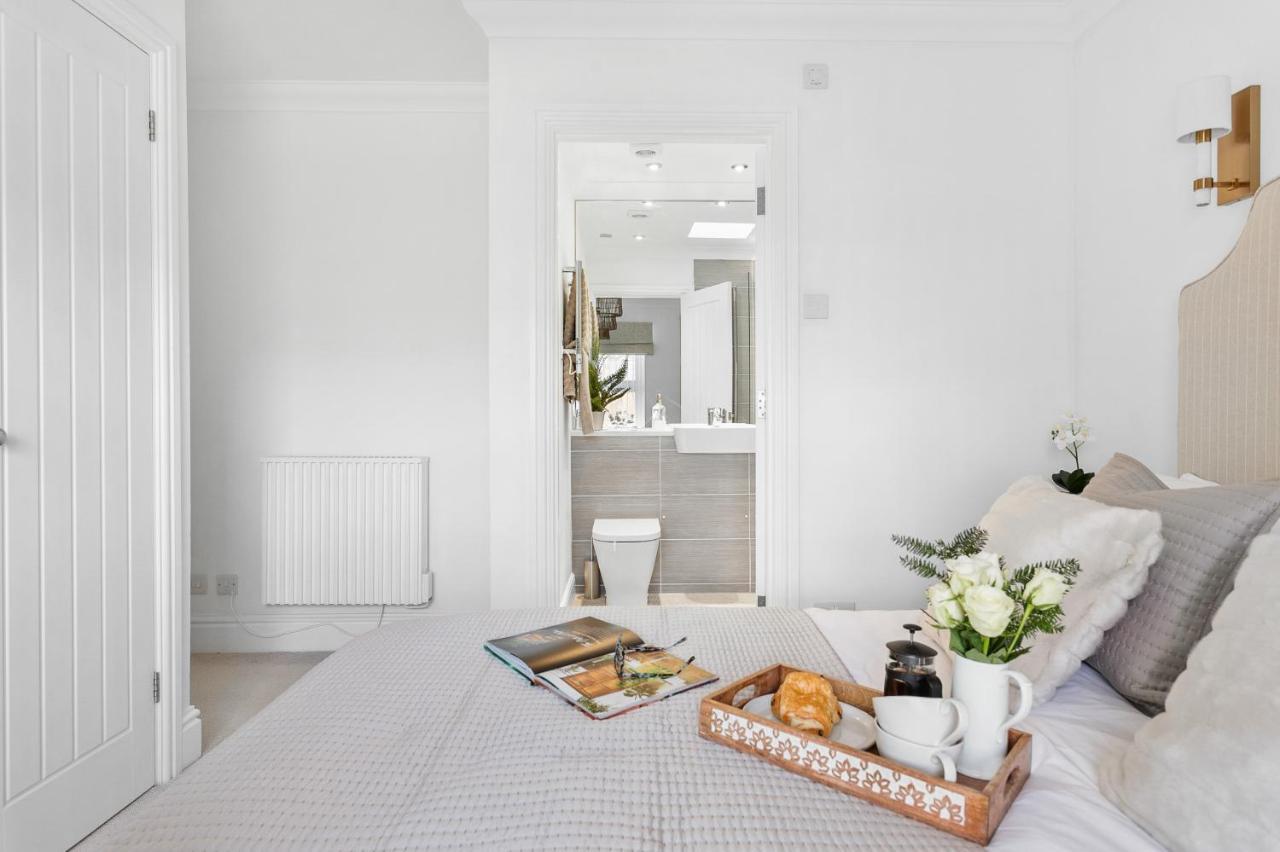 The Seaview Suites At The Corbyn Apartments Torquay Exteriör bild