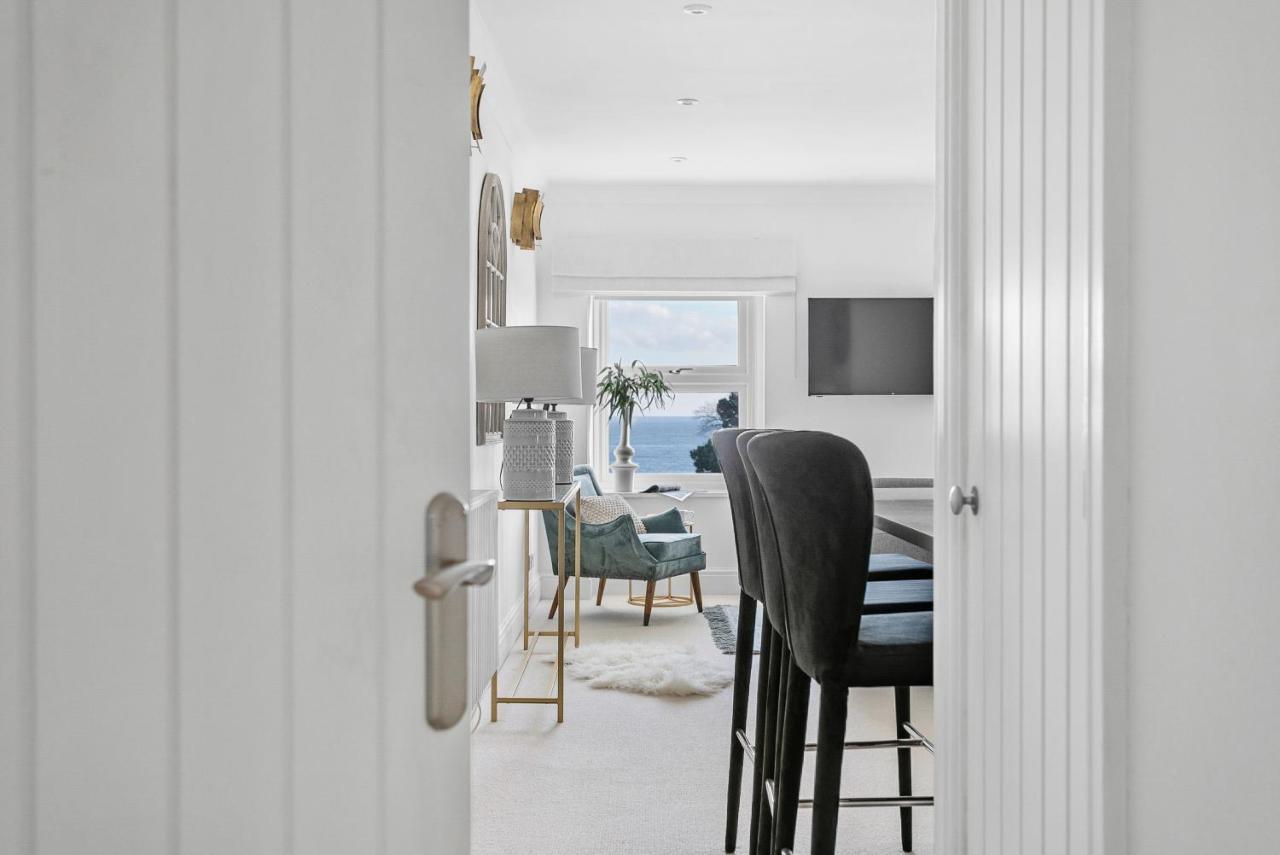 The Seaview Suites At The Corbyn Apartments Torquay Exteriör bild