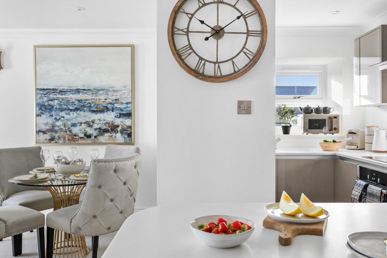 The Seaview Suites At The Corbyn Apartments Torquay Exteriör bild
