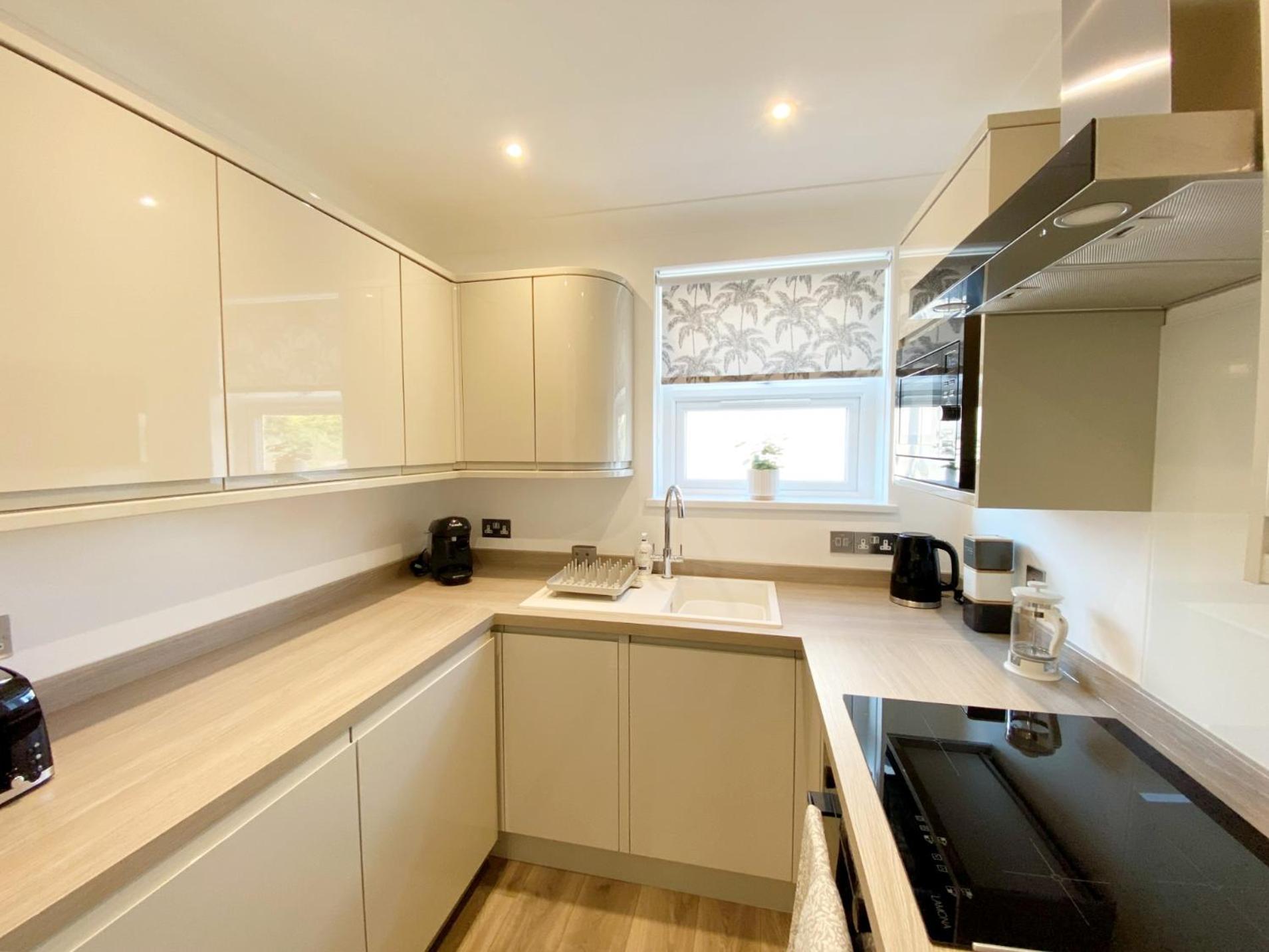 The Seaview Suites At The Corbyn Apartments Torquay Exteriör bild